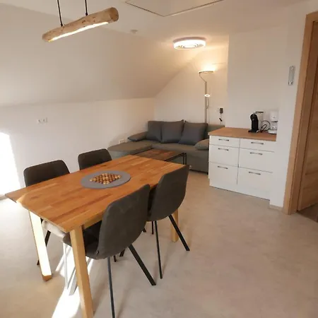 Steintal Appartement Tieschen