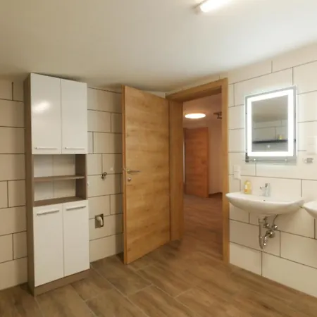 Apartment Steintal Tieschen